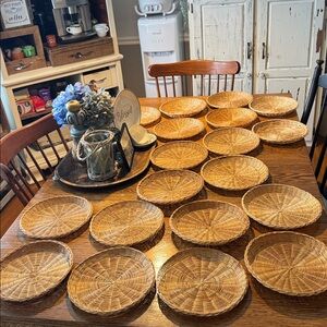Vintage Boho wicker plate holders - lot of 19